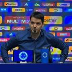 Larcamón revela 'torcida' de Lucas Romero para o Cruzeiro mesmo no México