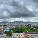 Belo Horizonte entra em alerta para pancadas de chuva; veja recomendações da Defesa Civil