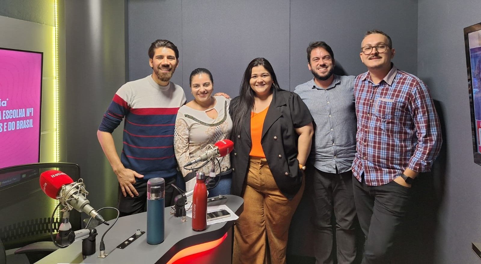 PodTudo debate polêmica de sertanejo que debochou de hotel em MG e previsões para 2024