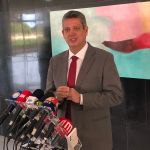 Ministro admite erro e abre sindicância para apurar ida de servidores a evento de carnaval