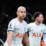 Com gol de Richarlison, Tottenham e United empatam pela Premier League