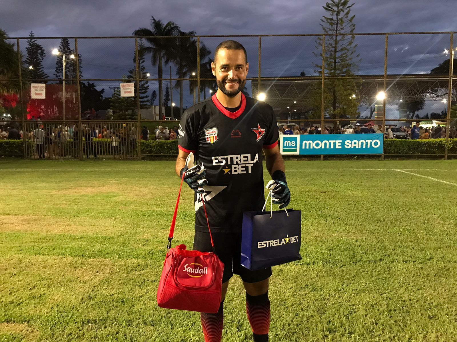 Copa Itatiaia EstrelaBet: Giuliano é eleito melhor em campo da final da Chave Metropolitana