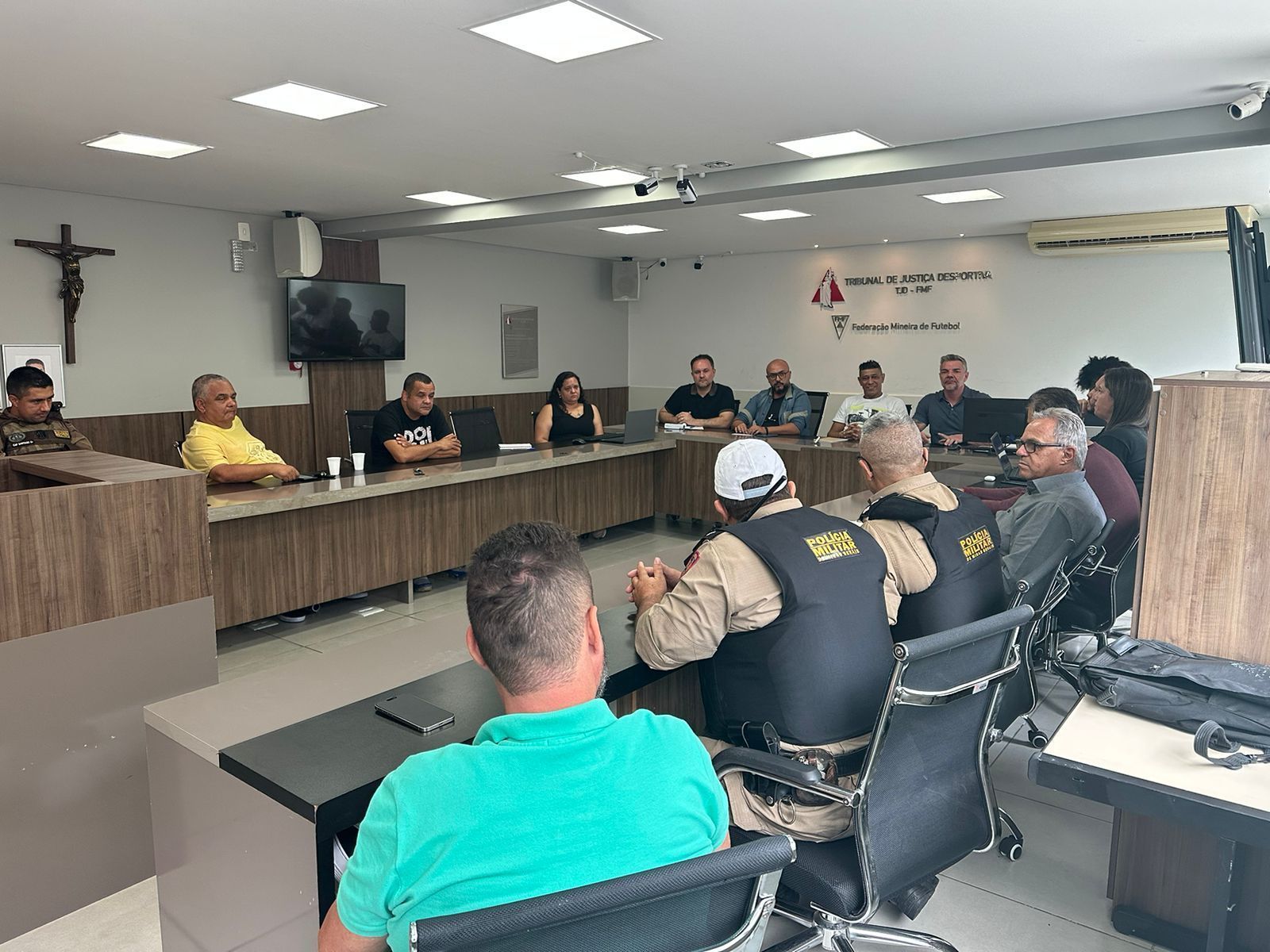 Finalíssima Codemge da Copa Itatiaia EstrelaBet: reunião na FMF define detalhes da decisão no Independência