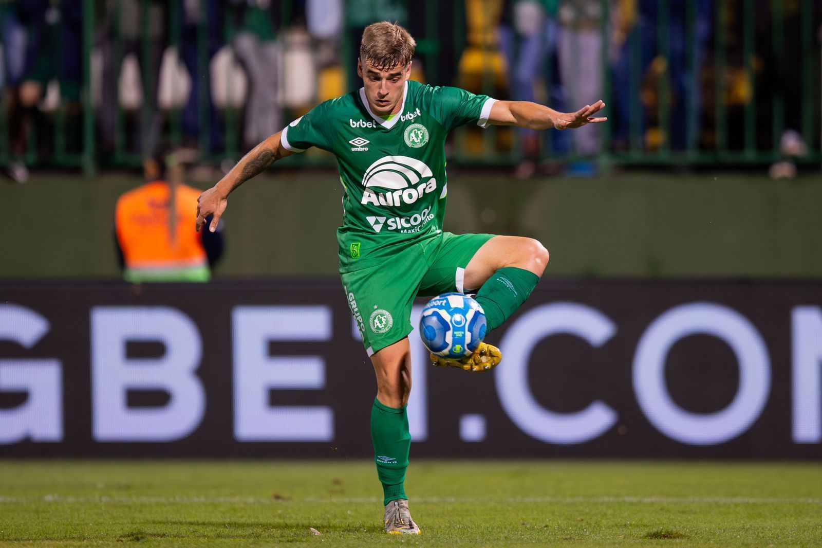 Destaque na temporada 2023, Mancha se consolida na Chapecoense