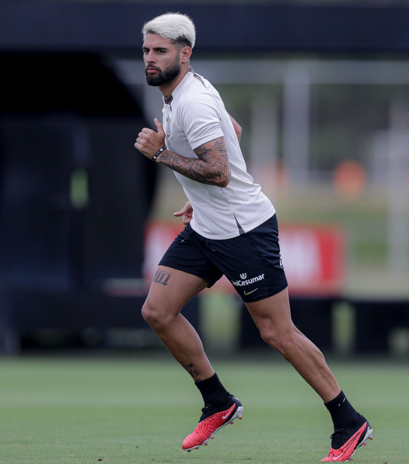 Corinthians x São Paulo: veja prováveis escalações para clássico pelo Paulistão