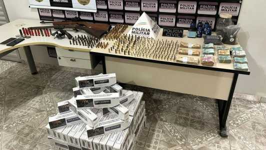 Idosos são presos por comércio ilegal de armas de fogo no interior de Minas | CNN Brasil