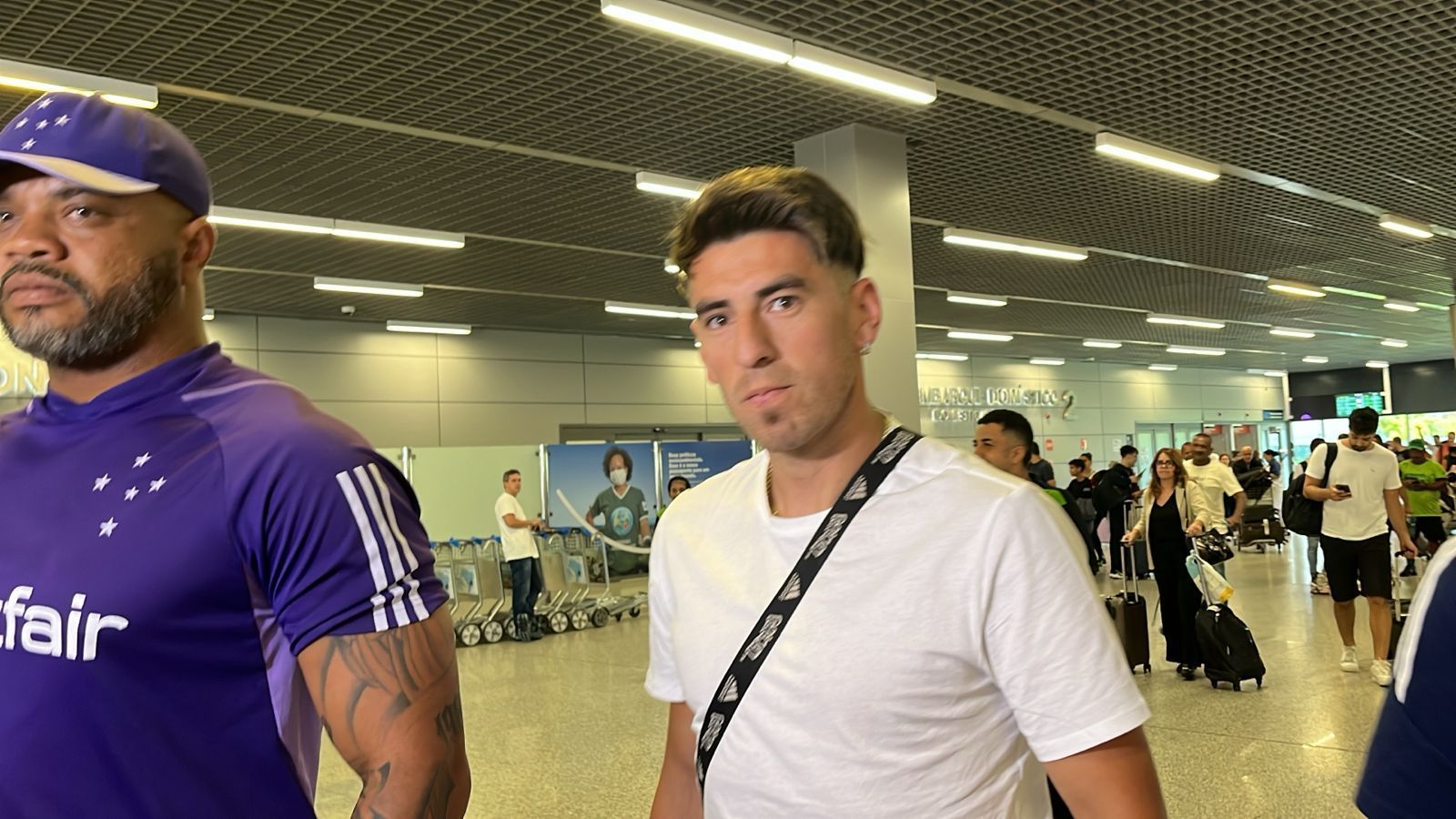 Técnico do Cruzeiro, Larcamón enfrentou Villalba duas vezes na carreira; veja resultados