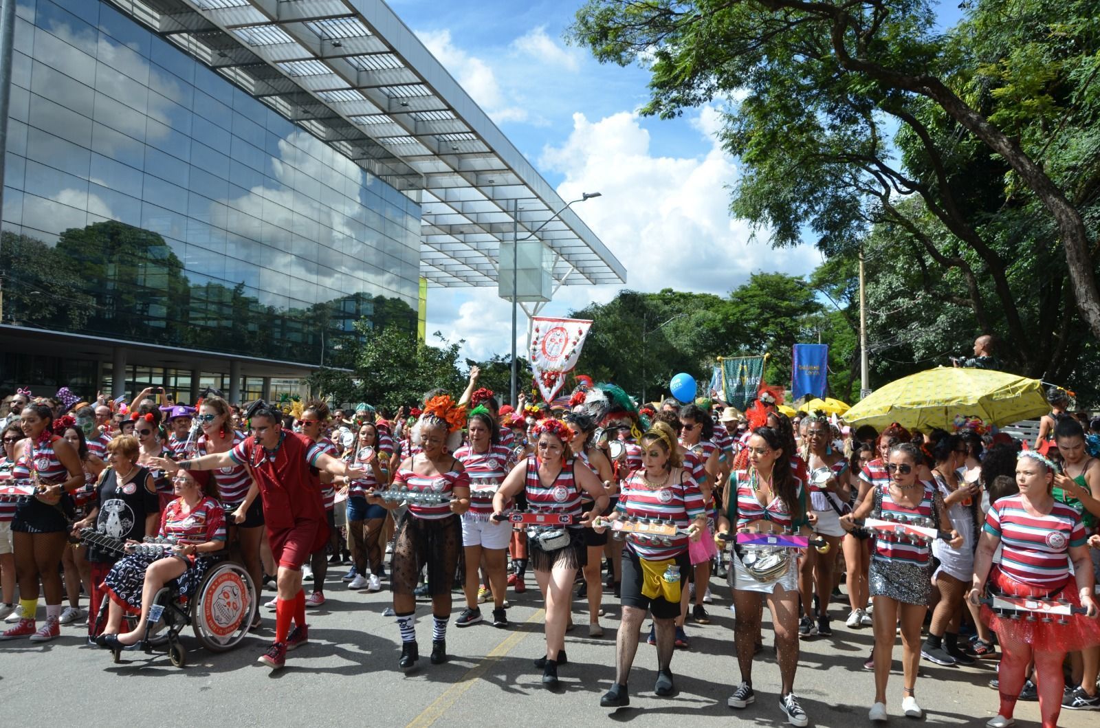Carnaval BH 2024: veja os blocos que desfilam no domingo, 11 de fevereiro