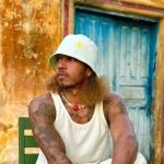 Hamilton posta foto em Trancoso e recebe 'convite' do Bahia: 'Chegue mais, sir Lewis'