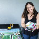 Dia das Meninas e Mulheres na Ciência: professora de Sabará faz projetos para incentivar alunos na área