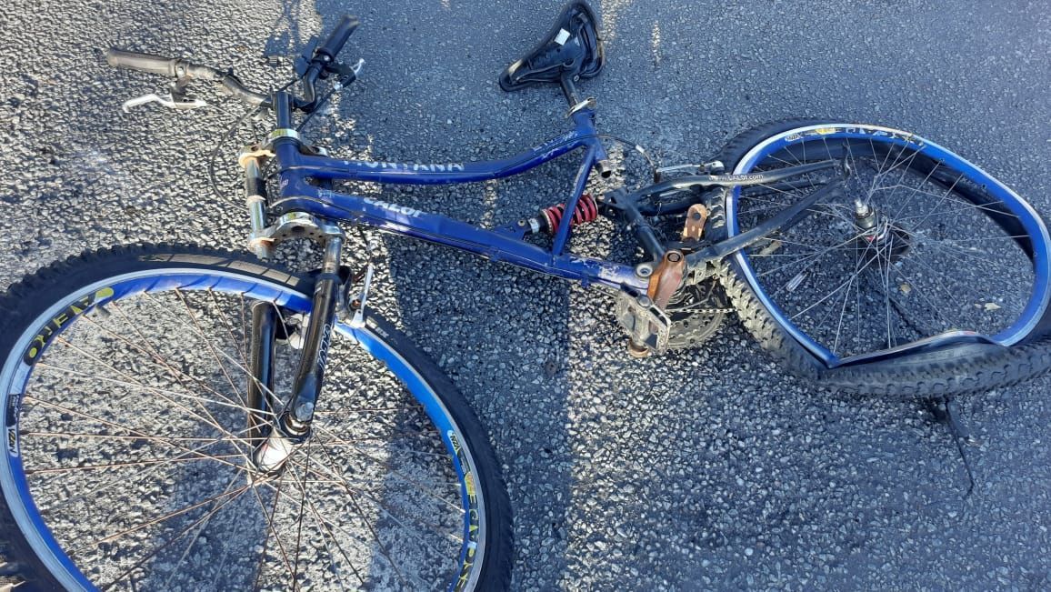 Adolescente morre ao ser atropelado por caminhão enquanto andava de bicicleta em BH