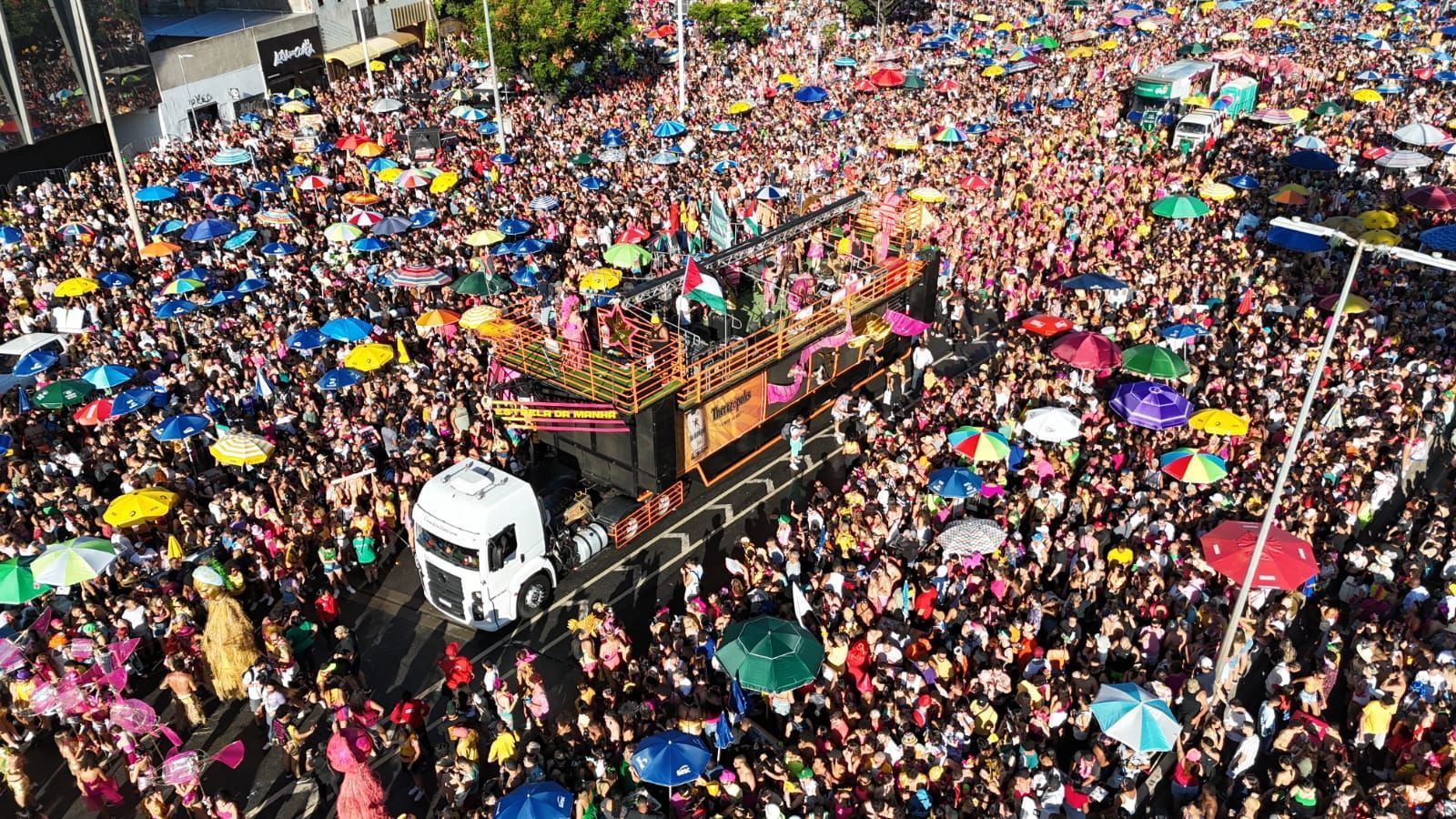 Carnaval de BH: domingo tem mais de 50 blocos desfilando; veja programação