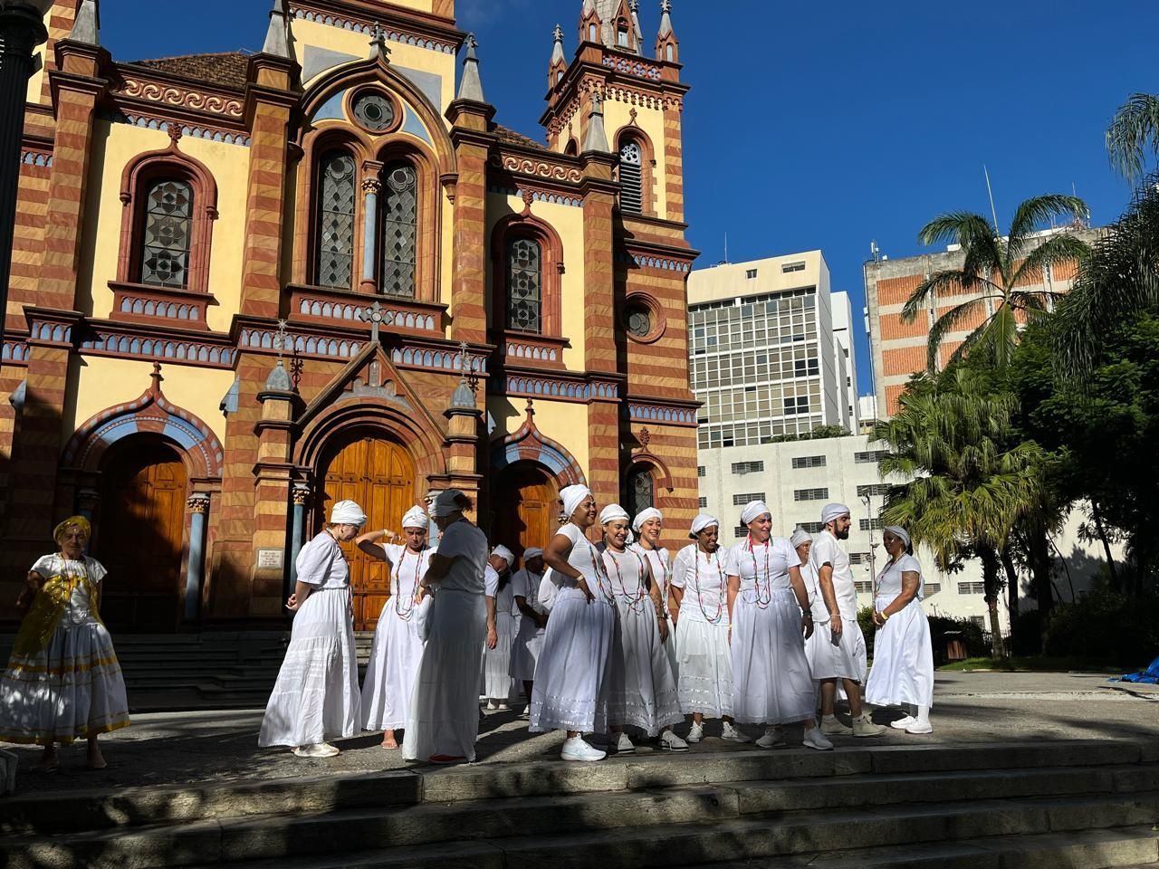 Carnaval BH 2024: Baianas Ozadas se preparam para lavagem das escadarias da igreja São José