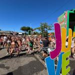 Juventude Bronzeada leva axé dos anos 90 e pauta do ônibus 0800 ao Carnaval de BH