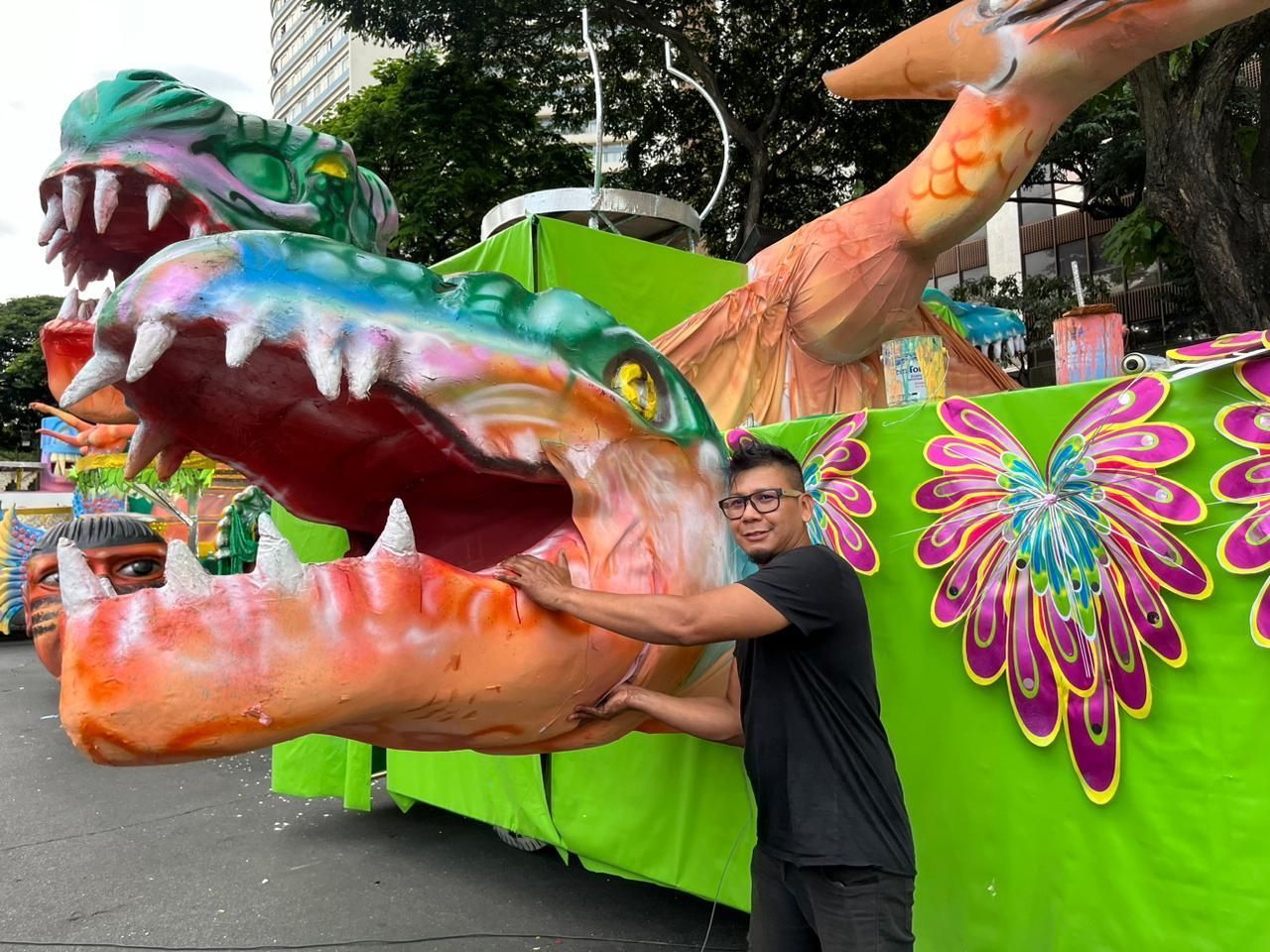 Carnaval de BH: Acadêmicos de Venda Nova aposta em artista de Parintins para buscar bicampeonato
