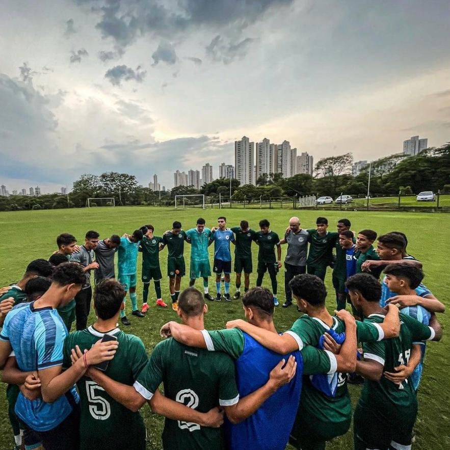 Goiás renova Certificado de Clube Formador na CBF