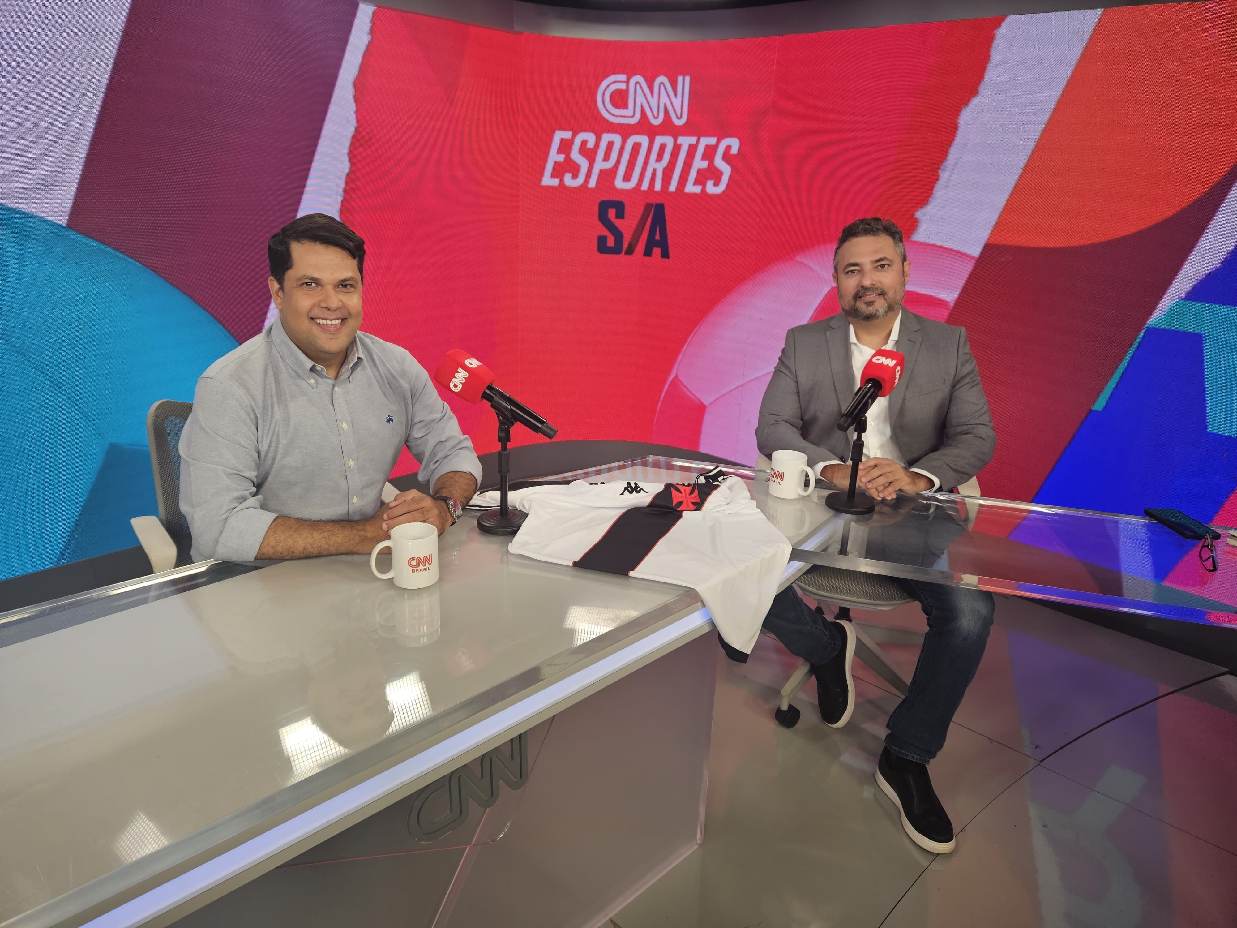 Mattos relembra críticas duras no Palmeiras e rebate com 'Dudu, Veiga, Weverton e Zé Rafael'