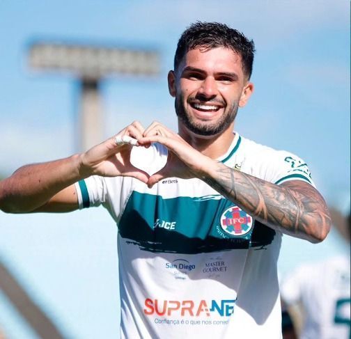 Tombense vence Villa e lidera grupo do Cruzeiro; Ipatinga bate Democrata-GV
