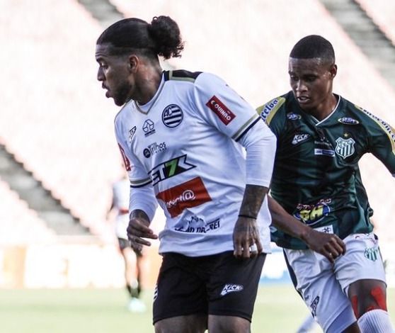 Uberlândia vence Athletic de virada e consegue primeira vitória em casa no Mineiro