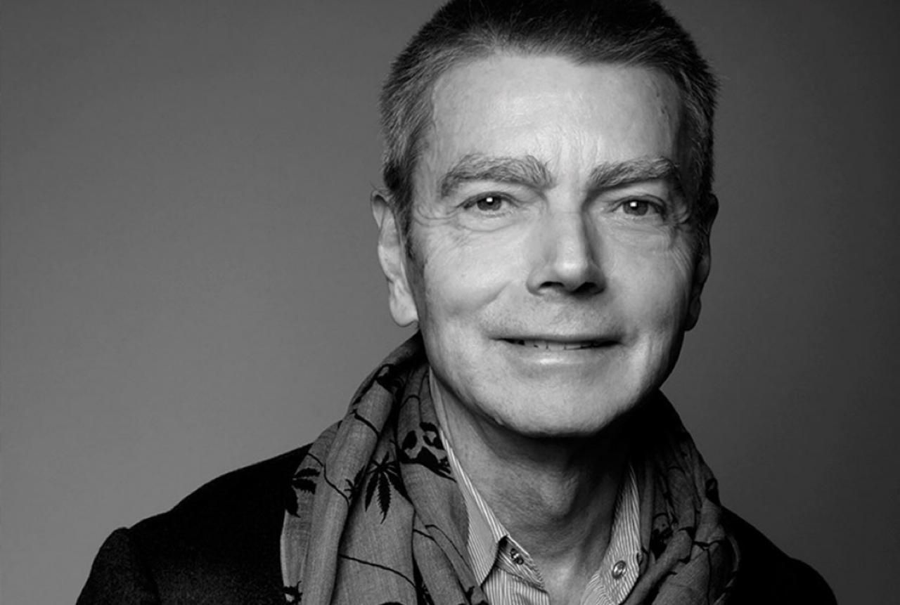 Quem é Lucien Pellat-Finet, designer francês que morreu afogado em Trancoso (BA)
