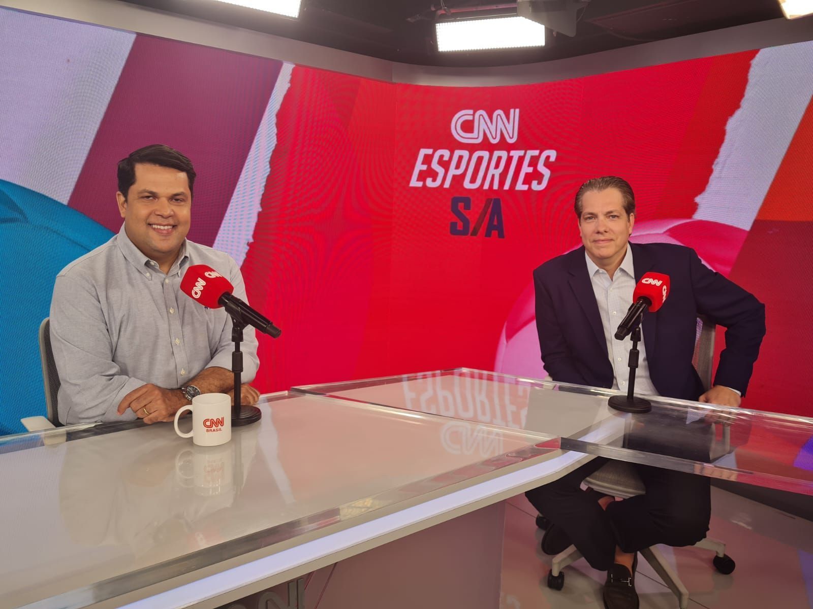Empresário revela bastidores da vida de Vini Jr: 'Praticamente uma empresa'