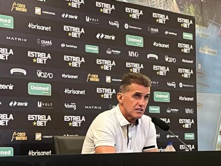 Vi em entrevista coletiva após derrota do Ceará para o Bahiaagner Mancin
