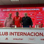 Fernando é apresentado no Inter e explica motivo de saída do Vila Nova