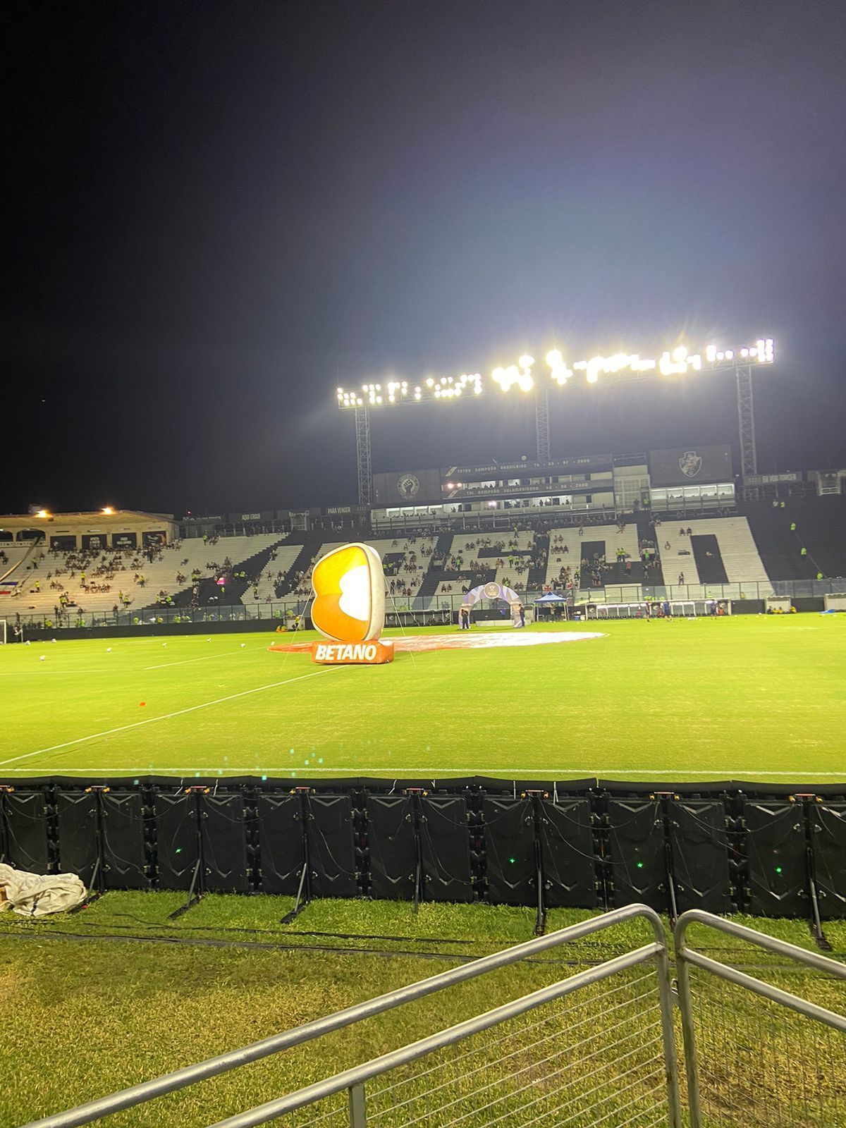 Escalação do Vasco: Ramón Díaz faz uma mudança para encarar o Água Santa