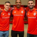 Inter apresenta Borré, Fernando e Thiago Maia à torcida no Beira-Rio