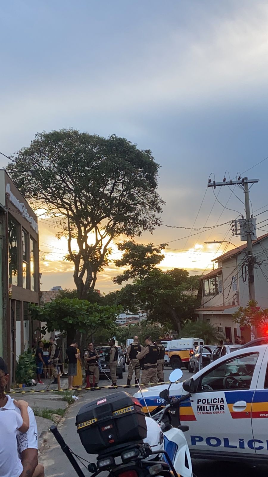 Homem é assassinado durante festa de aniversário de criança no Floramar, em BH