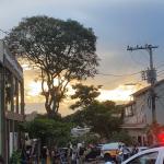Homem é assassinado durante festa de aniversário de criança no Floramar, em BH