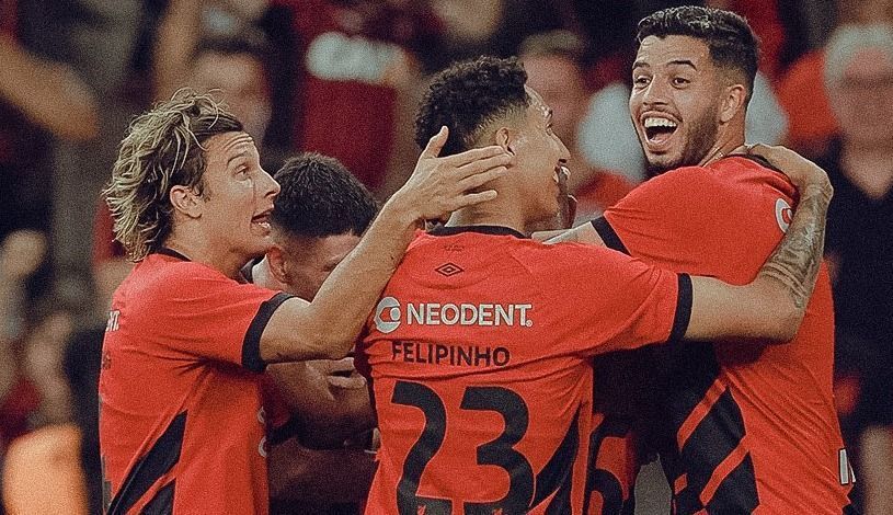 Na estreia de Cuca, Athletico-PR goleia o Londrina e vai à semifinal do Paranaense