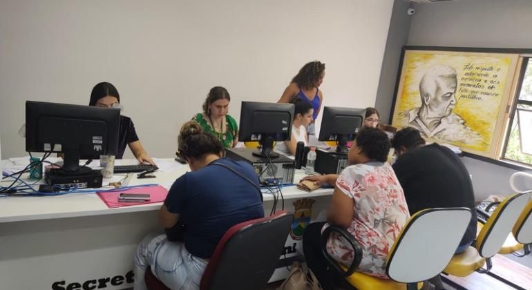 Prefeitura de BH já contratou mais de mil profissionais para atender pacientes com dengue