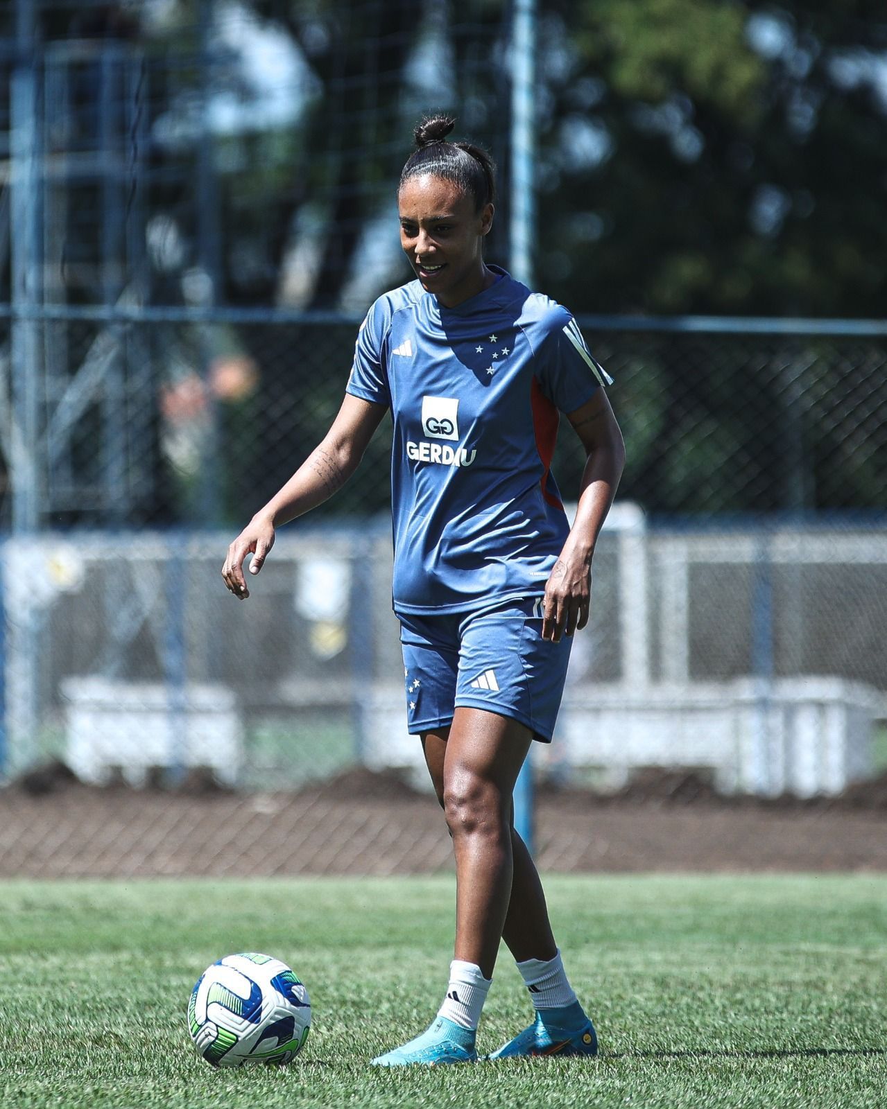 Isa Fernandes define meta do Cruzeiro no Brasileiro Feminino: 'Fazer a melhor campanha'