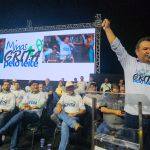 Sete mil produtores rurais 'gritam' no Expominas pelo fim da importação de leite em pó; entenda