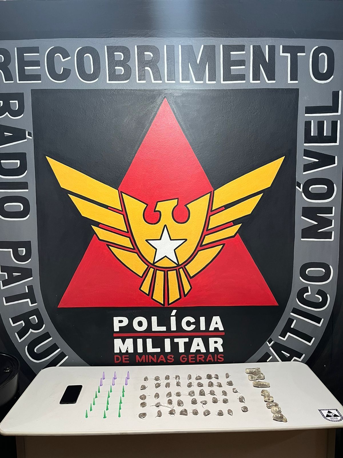 Polícia Militar realiza operação e apreende drogas em Mariana