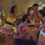 Novo casal? Após brincadeira de Davi, Isabelle dá beijo em Matteus