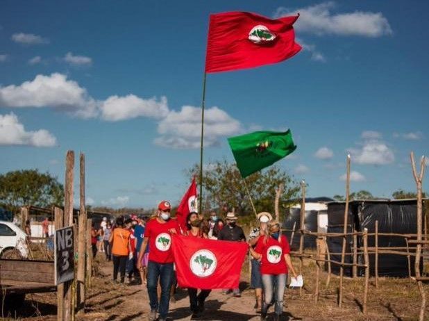 CCJ da Câmara aprova projetos 'anti-invasão' em reação ao MST