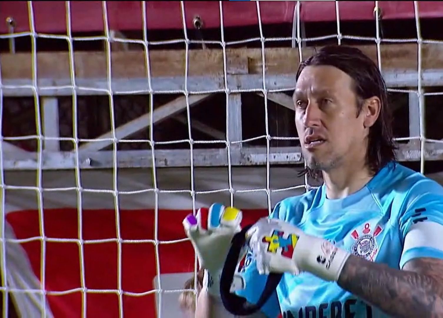 Cássio desabafa após derrota do Corinthians: 'Se sou o culpado, melhor eu sair'