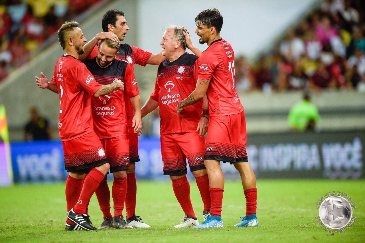Zico doa parte da renda do Jogo das Estrelas a 19 instituições