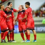 Zico doa parte da renda do Jogo das Estrelas a 19 instituições