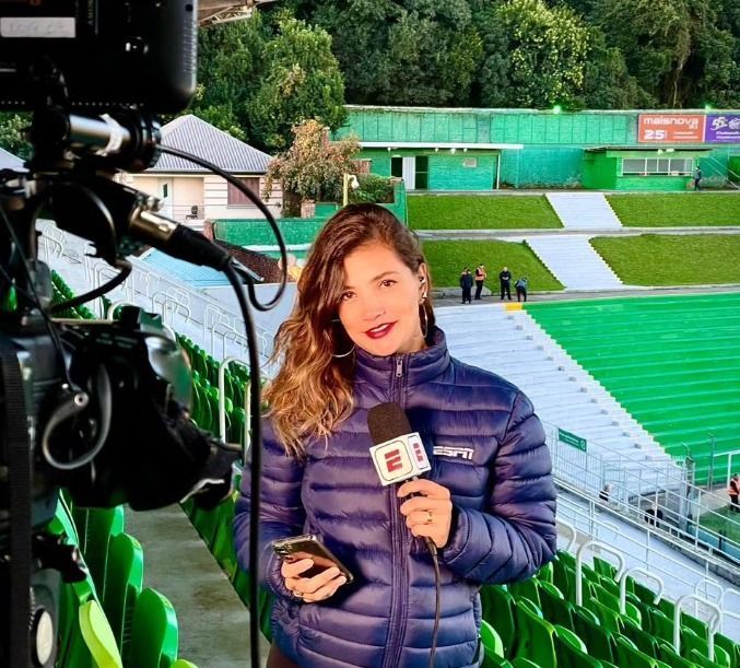 Repórter da ESPN é assaltada na porta do CT do Palmeiras