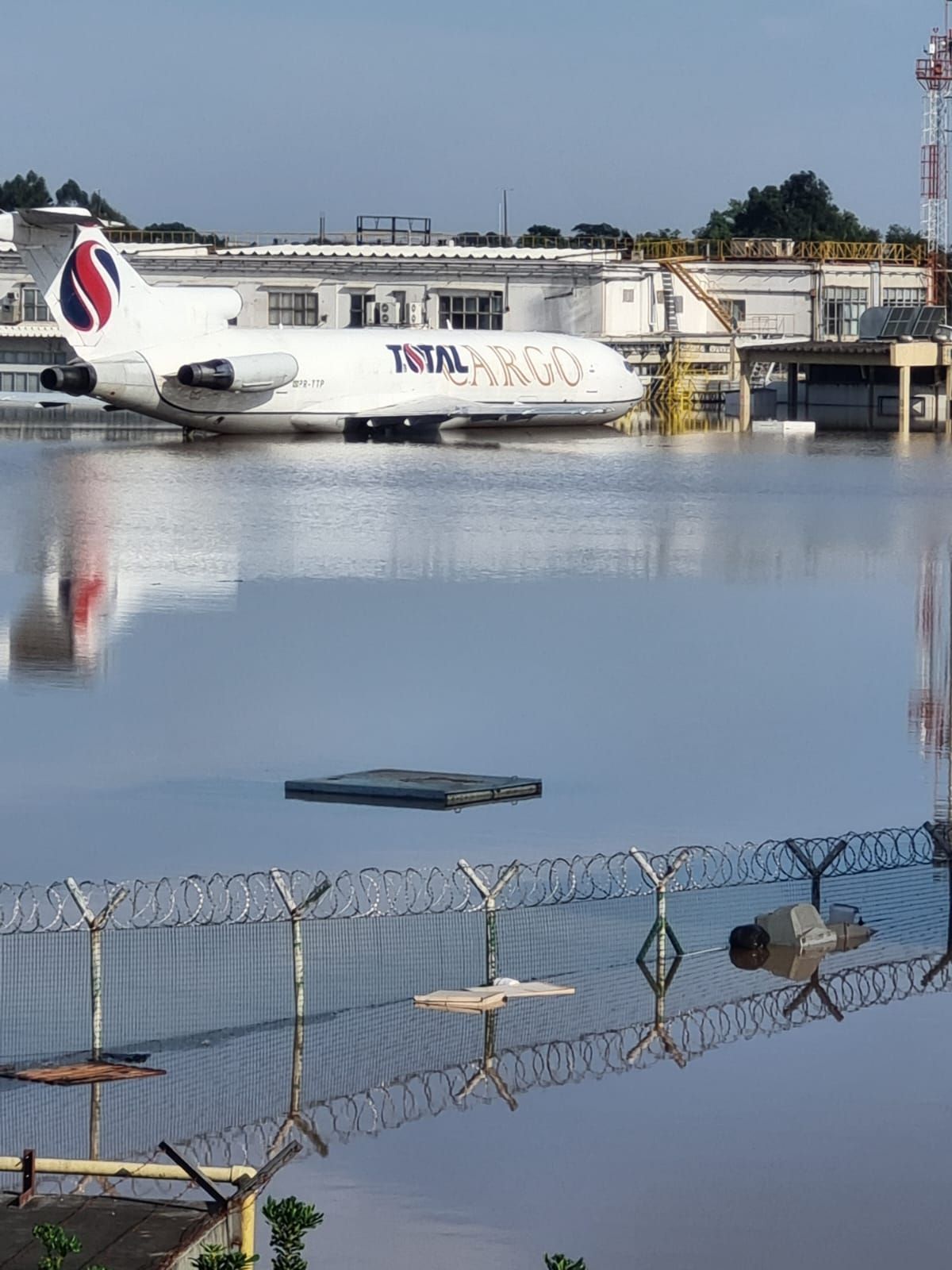 Chuva no Sul: FAB abre base área de Canoas para voos comerciais e ajuda no resgate das vítimas