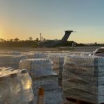 Doações lotam três hangares na base aérea de Brasília, e operação não tem data para acabar