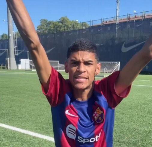 Luva de Pedreiro indica que será pai pela segunda vez: ‘Messi vem aí’