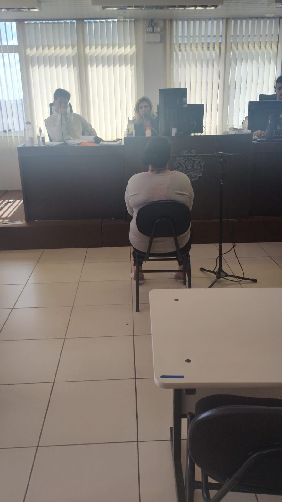 Mulher que matou homem que vomitou em carro de aplicativo é condenada por homicídio culposo