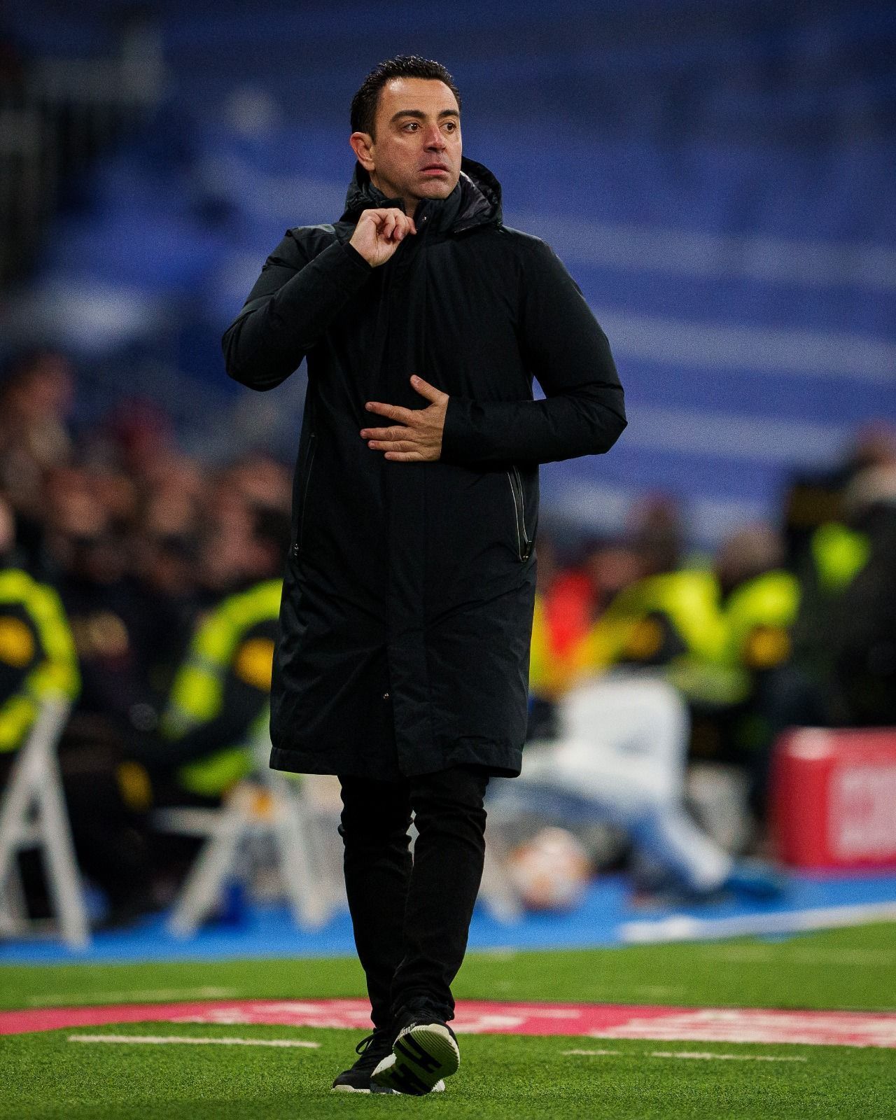 Barcelona anuncia a demissão do técnico Xavi Hernandéz