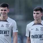 Moscardo participa de treino coletivo e aguarda oportunidades no Corinthians