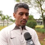 Emocionado, Paulinho confirma despedida do Corinthians