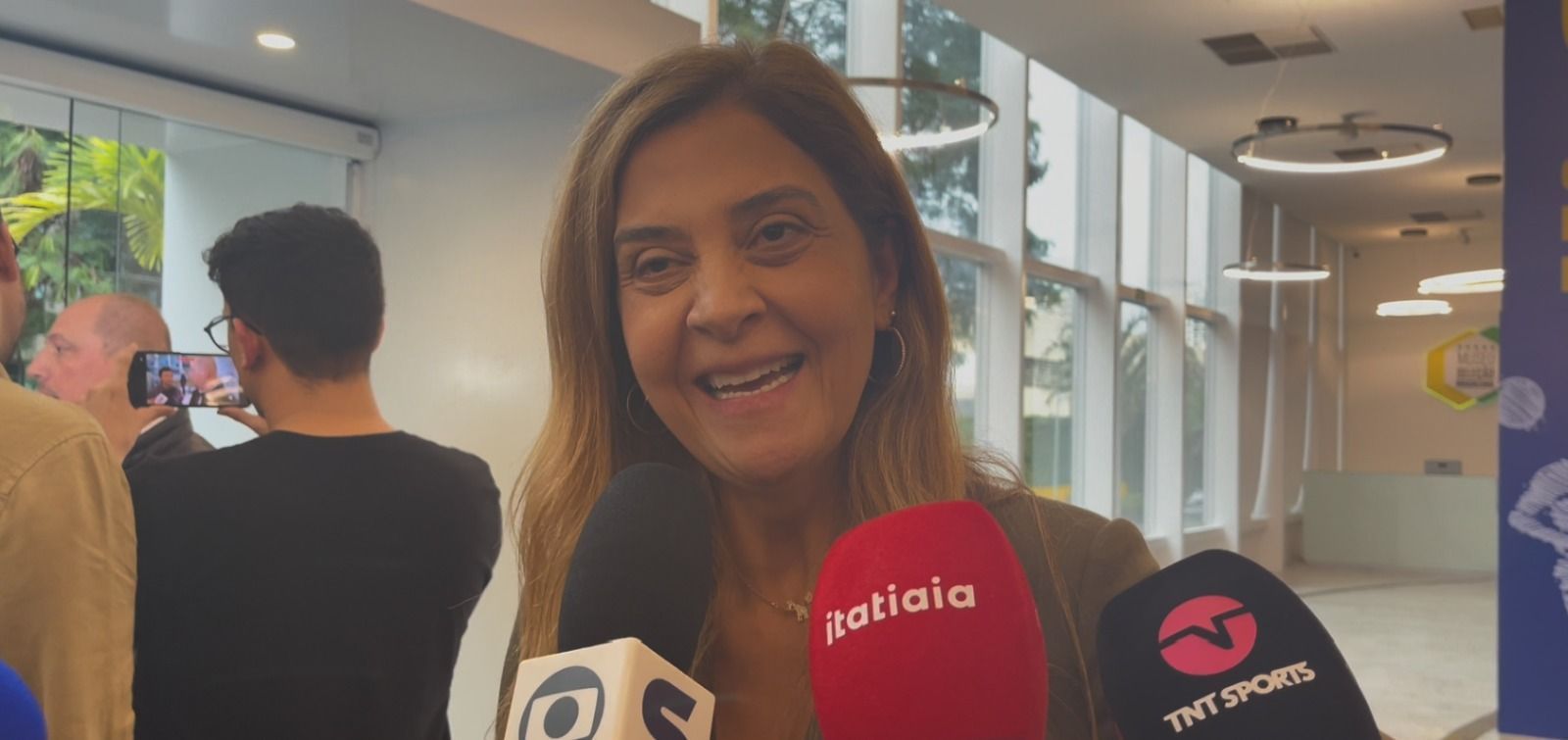 Leila Pereira provoca nas redes sociais após classificação do Palmeiras
